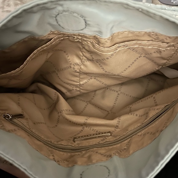 Steve Madden pastel sky blue tote - Picture 5 of 7